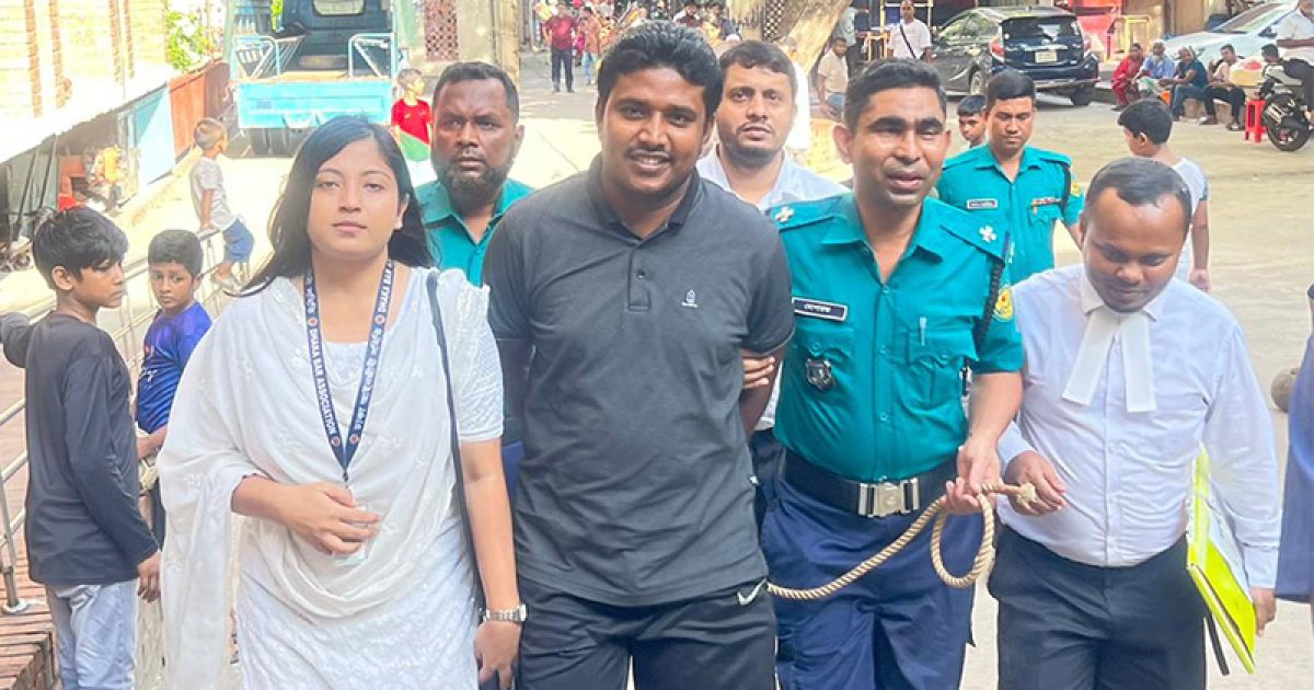 ধানমন্ডিতে মিছিল: ছাত্রলীগ নেতা কারাগারে