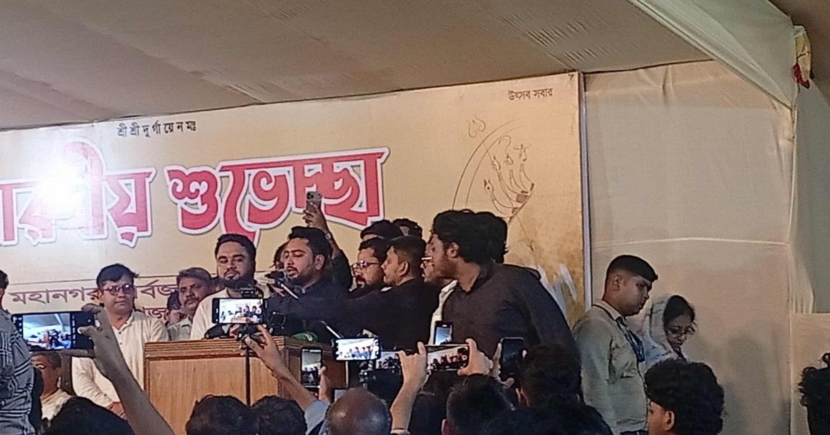 সনাতন ধর্মাবলম্বীদের দখল হওয়া সম্পত্তি উদ্ধারে কমিশন গঠনের দাবি নাহিদ ইসলামের