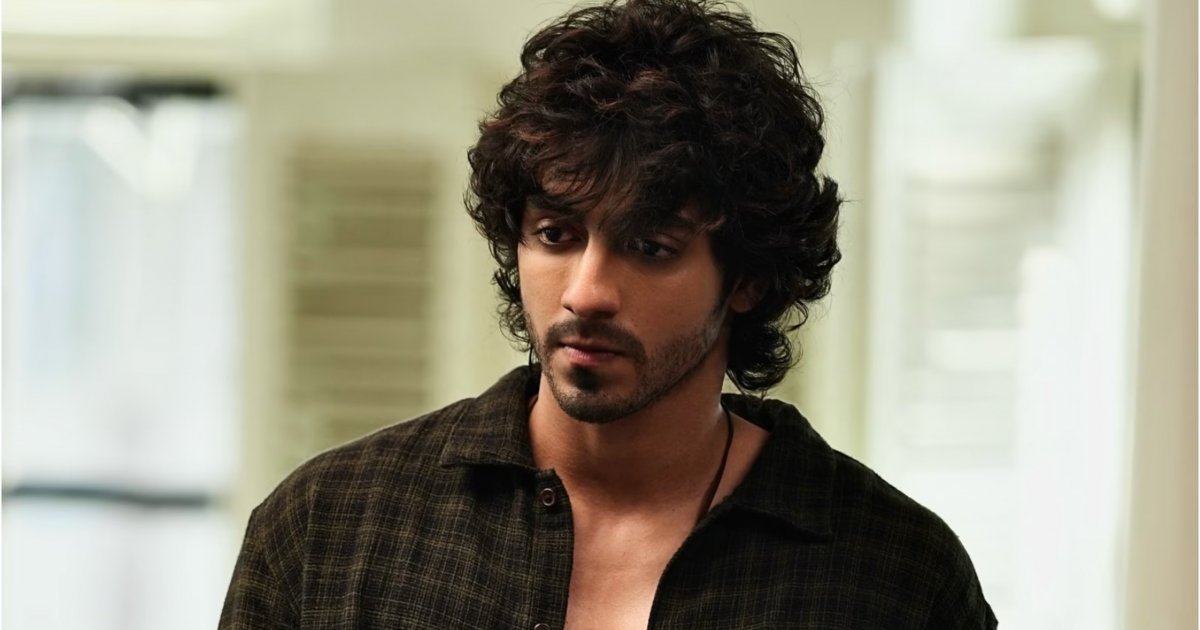 সঞ্জয় লীলার অফিসে আহান পাণ্ডে, লেলিহান গুঞ্জন