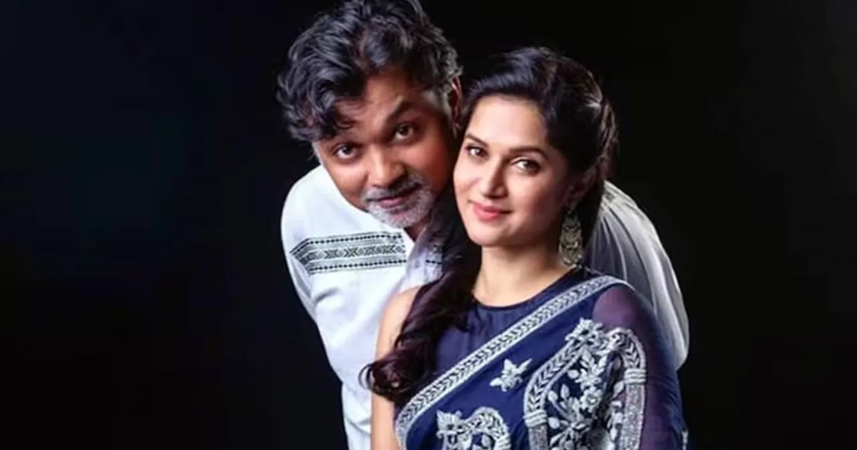 মিথিলার পাসপোর্টে এখনও সৃজিত!
