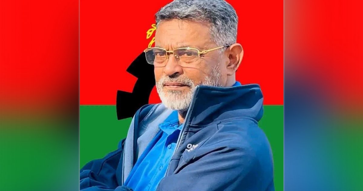 নওগাঁয় ট্রাক্টরের চাপায় প্রাণ গেলো ইউপি চেয়ারম্যানের