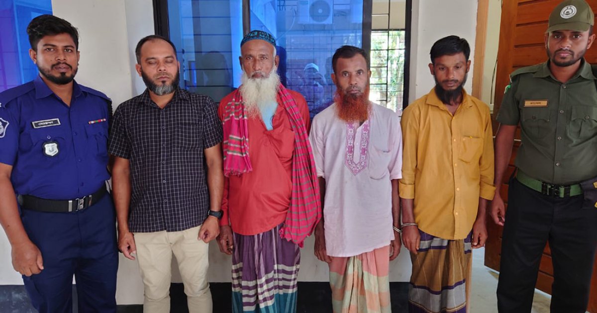 নিষেধাজ্ঞা অমান্য করে ইলিশ শিকারের চেষ্টা, কলাপাড়ায় ৩ জেলেকে জরিমানা