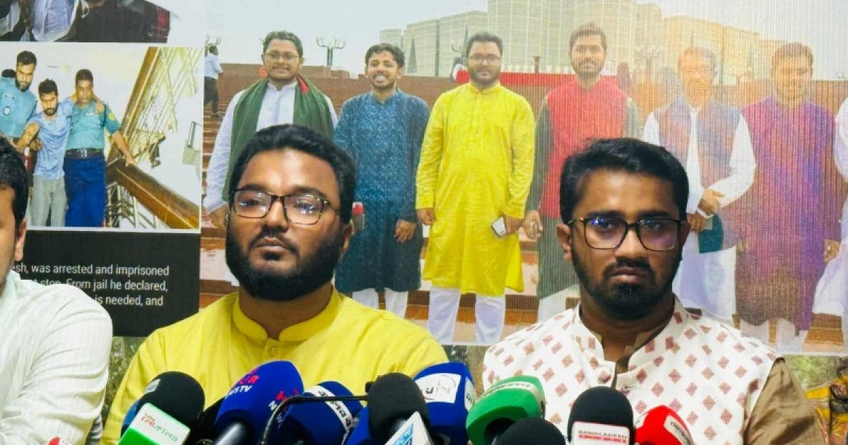 ৩০০ আসনে প্রার্থী দেওয়ার প্রস্তুতি রয়েছে গণঅধিকার পরিষদের: রাশেদ খান