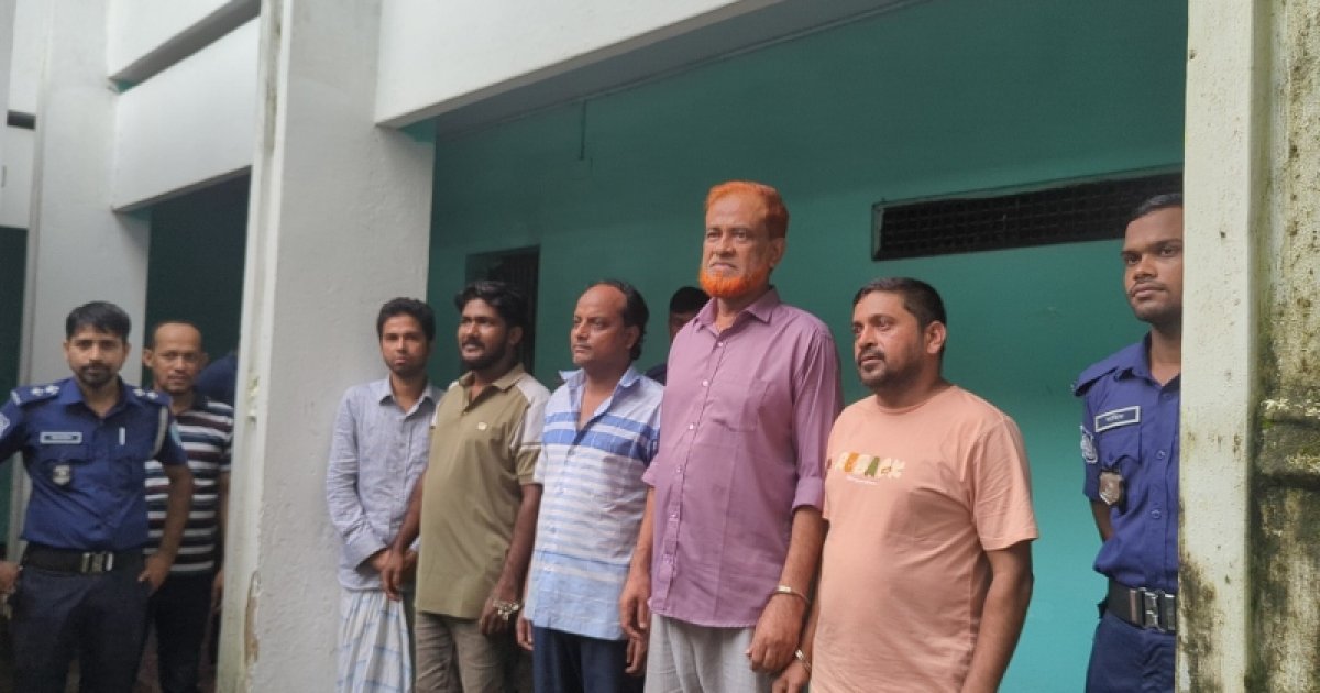ধামরাইয়ে উপজেলা চেয়ারম্যান, ছাত্রলীগ নেতাসহ গ্রেফতার ৫