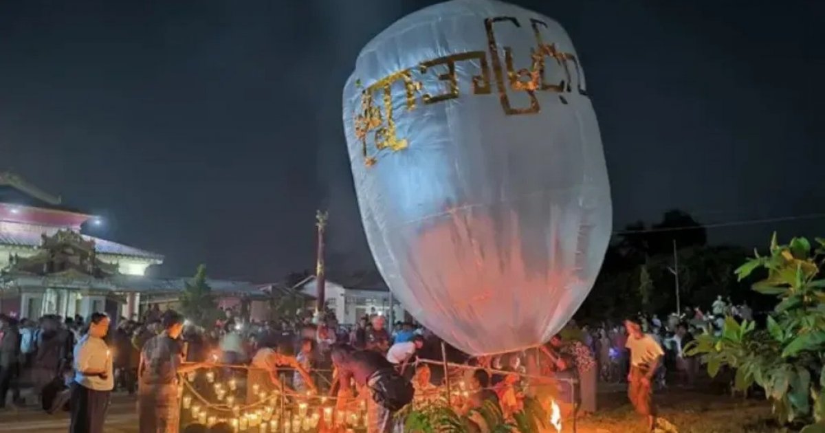 মিয়ানমারে বৌদ্ধ উৎসবে জান্তার প্যারামোটর হামলা, নিহত অন্তত ২০