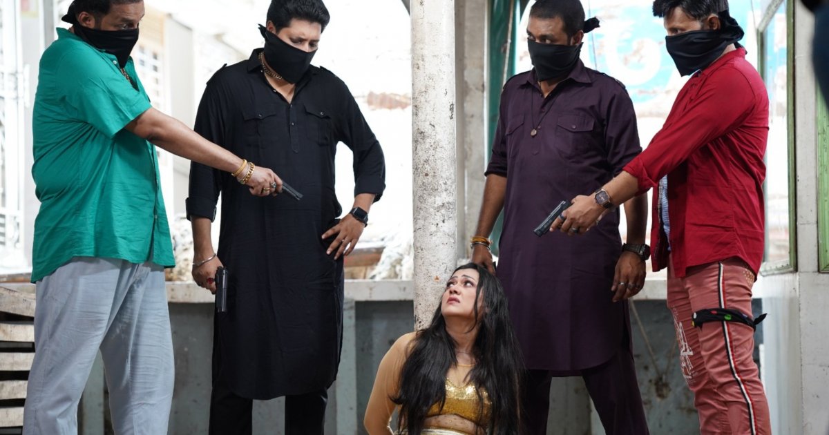 পুরান ঢাকার জীবনচিত্র নিয়ে ‘মহল্লা’
