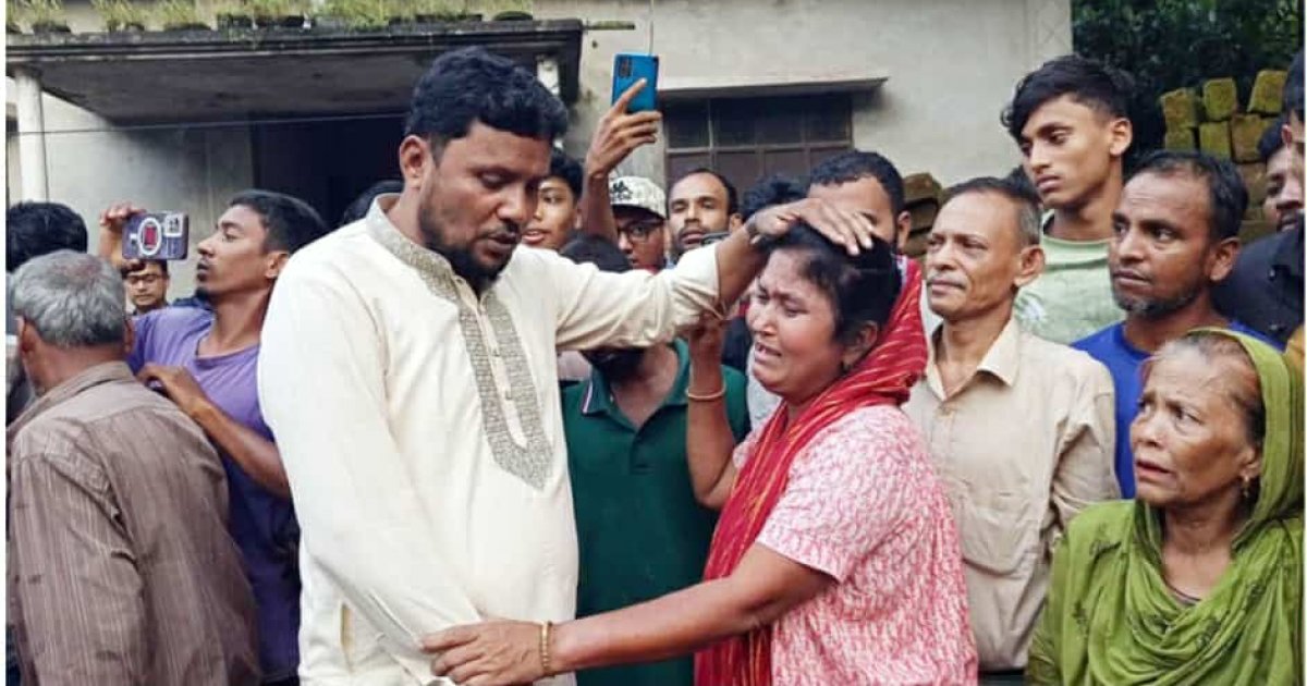 কৃষিজমিতে যুবকের লাশ, মা বললেন 'এখন আমাকে কে দেখবে'