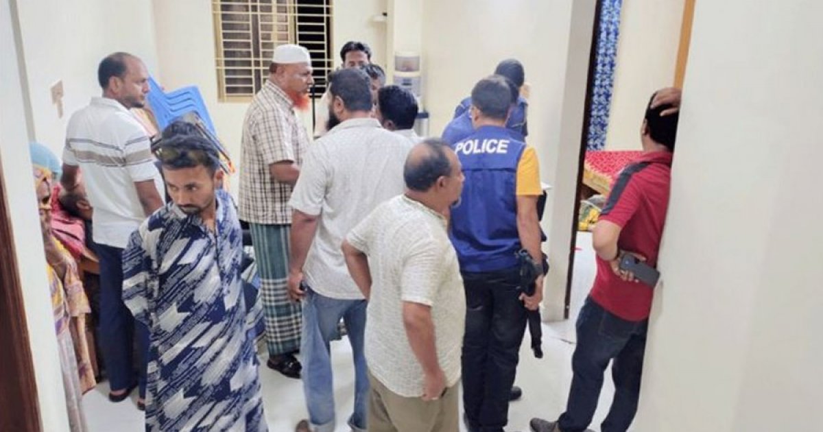 লক্ষ্মীপুরে মা-মেয়েকে গলা কেটে হত্যা, ভিডিও ছড়িয়েছে ফেসবুকে