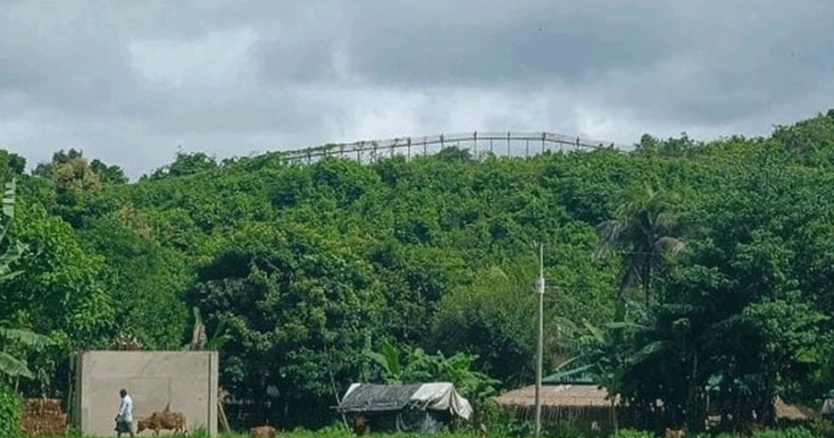 সীমান্তের ওপারে গোলাগুলি, এপারে গুলিবিদ্ধ রোহিঙ্গা যুবক