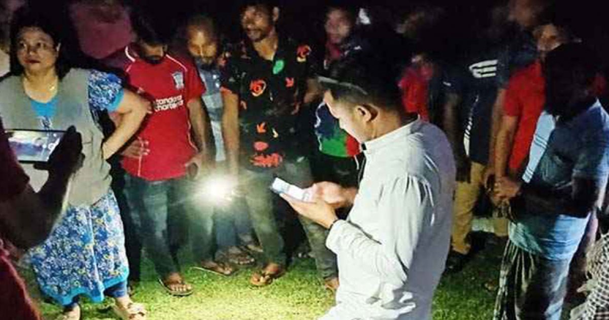 ‘রূপসী বাংলা’ ট্রেনের ধাক্কায় যুবকের মৃত্যু