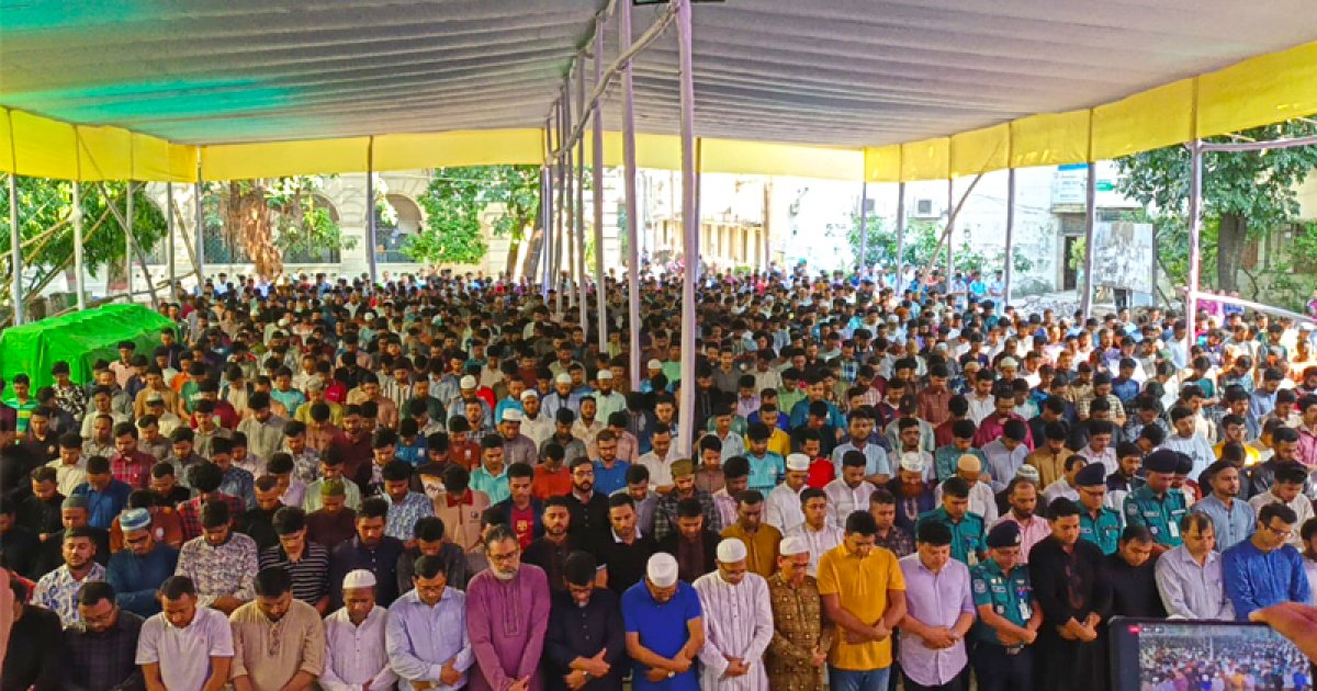 জোবায়েদকে অশ্রুসিক্ত বিদায় জানালেন শিক্ষক-সহপাঠীরা