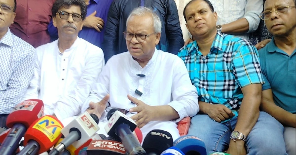 ‘হাসিনাবিহীন বাংলাদেশ ঠিকমতো চলছে না, আন্তর্জাতিকভাবে দেখানোর ষড়যন্ত্র হচ্ছে’