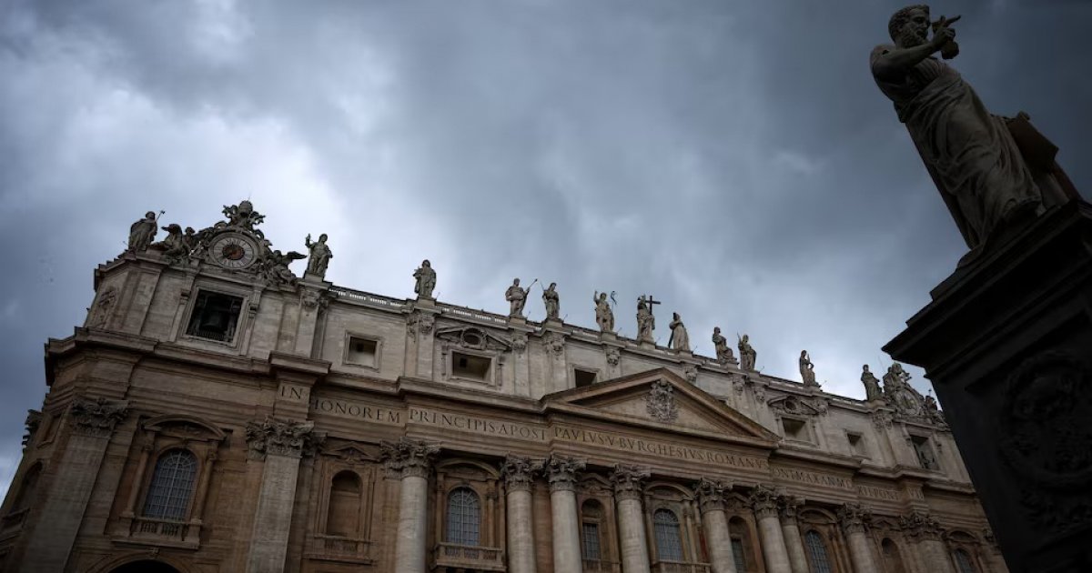 ইতালিতে ক্যাথলিক পুরোহিতদের যৌন নির্যাতনের শিকার ৪৪০০, মানবাধিকার কর্মীদের অভিযোগ