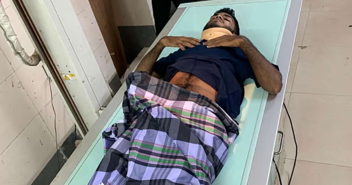 চট্টগ্রাম স্টেডিয়ামে ‘জয় বাংলা’ স্লোগান দেওয়ায় হাতাহাতি, আহত ১০