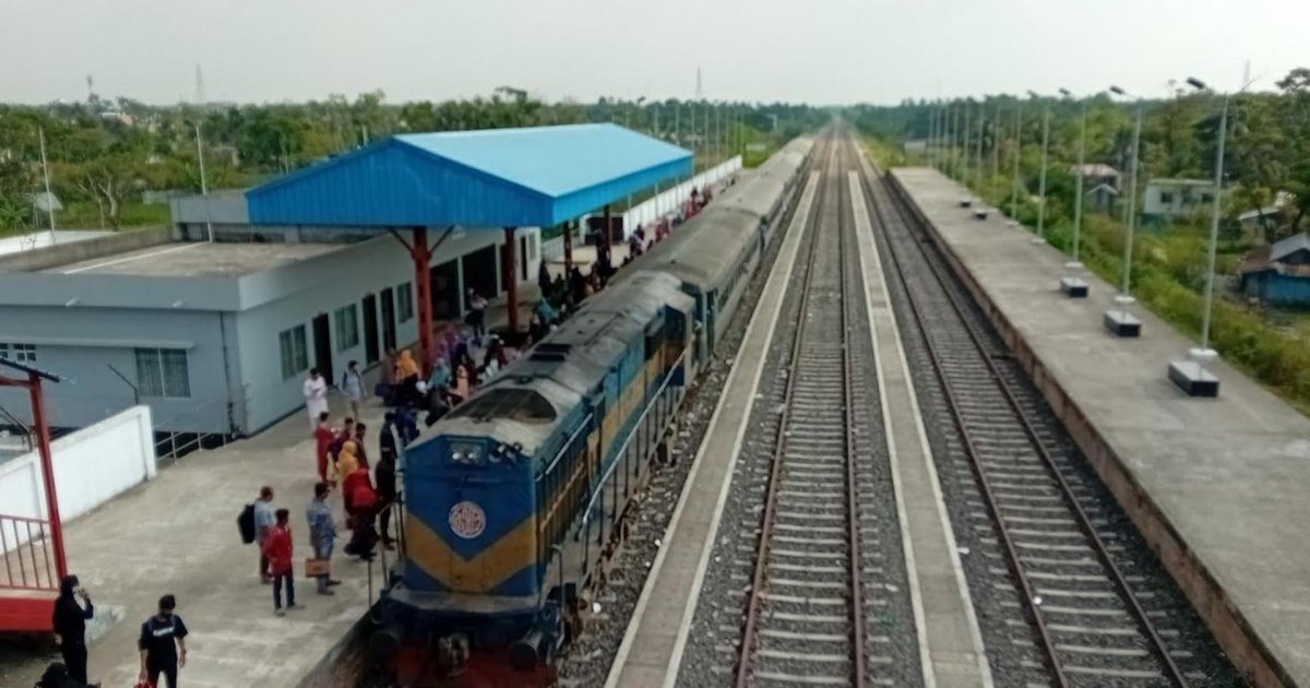 খুলনা-মোংলা রেলপথ: থেমে আছে অর্থনৈতিক অগ্রগতি