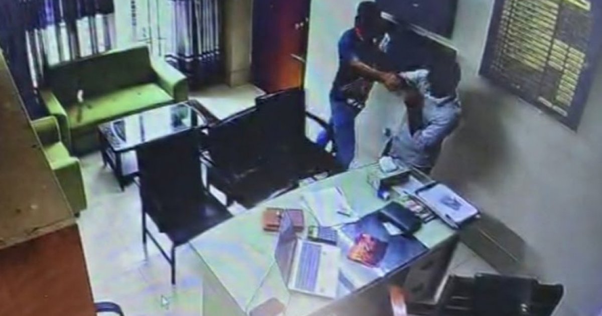 কৃষি কর্মকর্তাকে মারধরের অভিযোগে ছাত্রদল নেতার বিরুদ্ধে মামলা