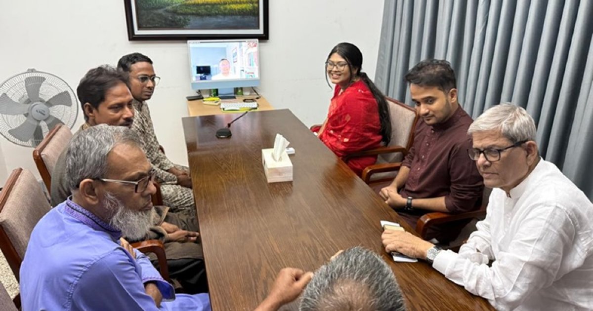 তারেক রহমানের সঙ্গে জুলাই শহীদ পরিবারের সদস্যদের সাক্ষাৎ