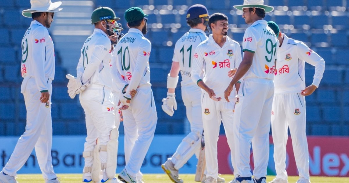 বড় লিডের আশায় তৃতীয় দিনের খেলা শুরু বাংলাদেশের