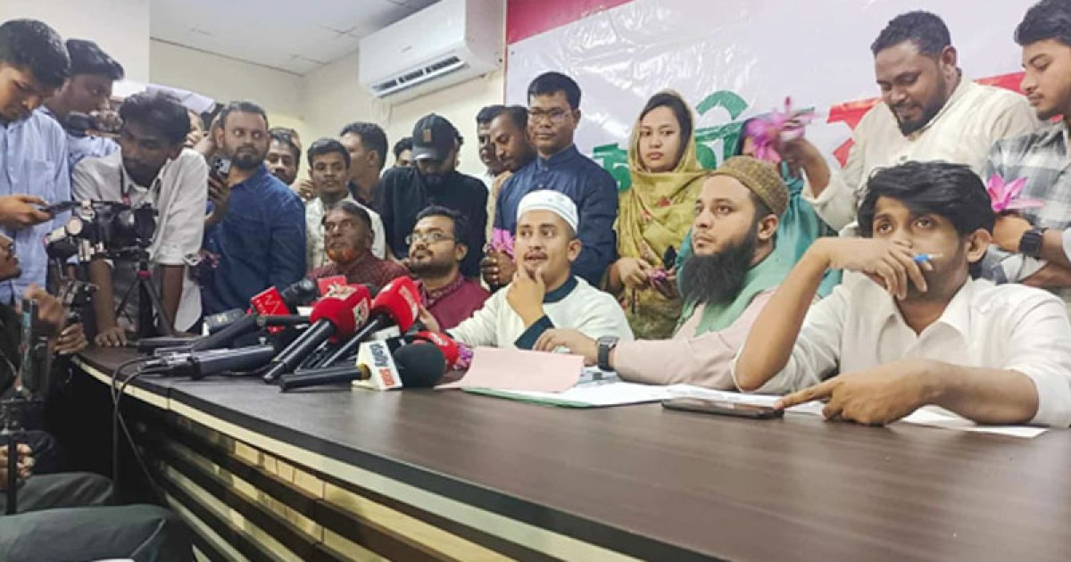 পঞ্চগড়-১ আসনের জন্য এনসিপির মনোনয়ন নিলেন সারজিস