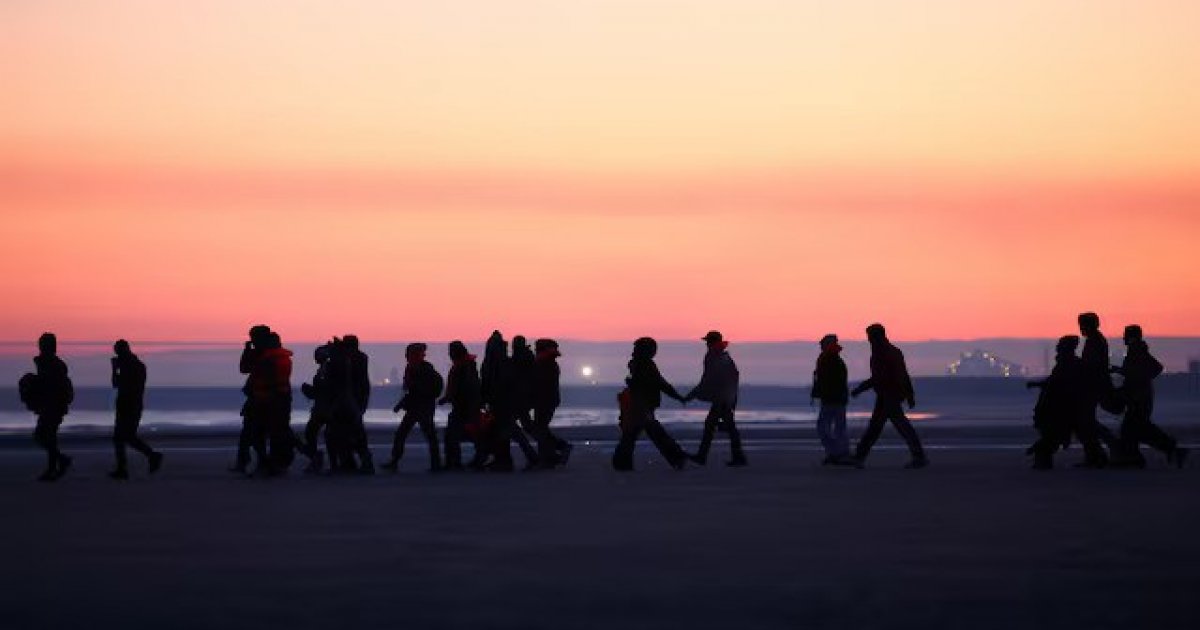 ব্রিটেনে অ্যাসাইলাম নীতিতে বড় পরিবর্তন, শরণার্থী মর্যাদা হবে অস্থায়ী