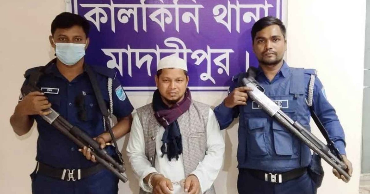 মহাসড়ক অবরোধ করায় ৫০ জনের বিরুদ্ধে পুলিশের মামলা