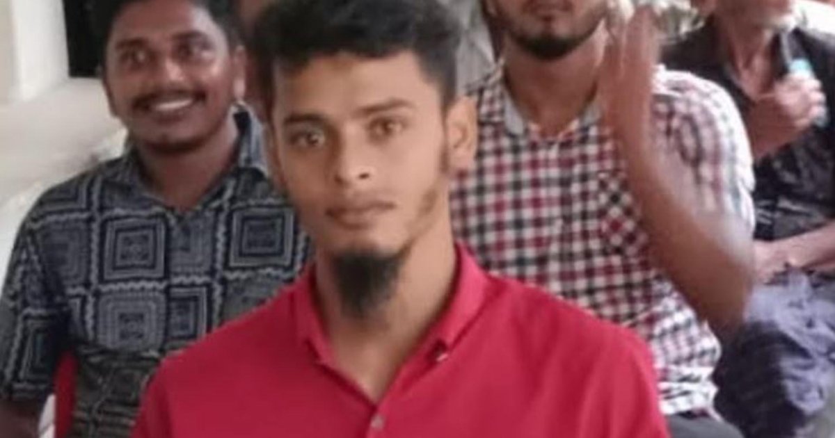 শেখ হাসিনার রায়ে মিষ্টি বিতরণ অনুষ্ঠানে সংঘর্ষ, ছাত্রদল নেতাকে কুপিয়ে হত্যা