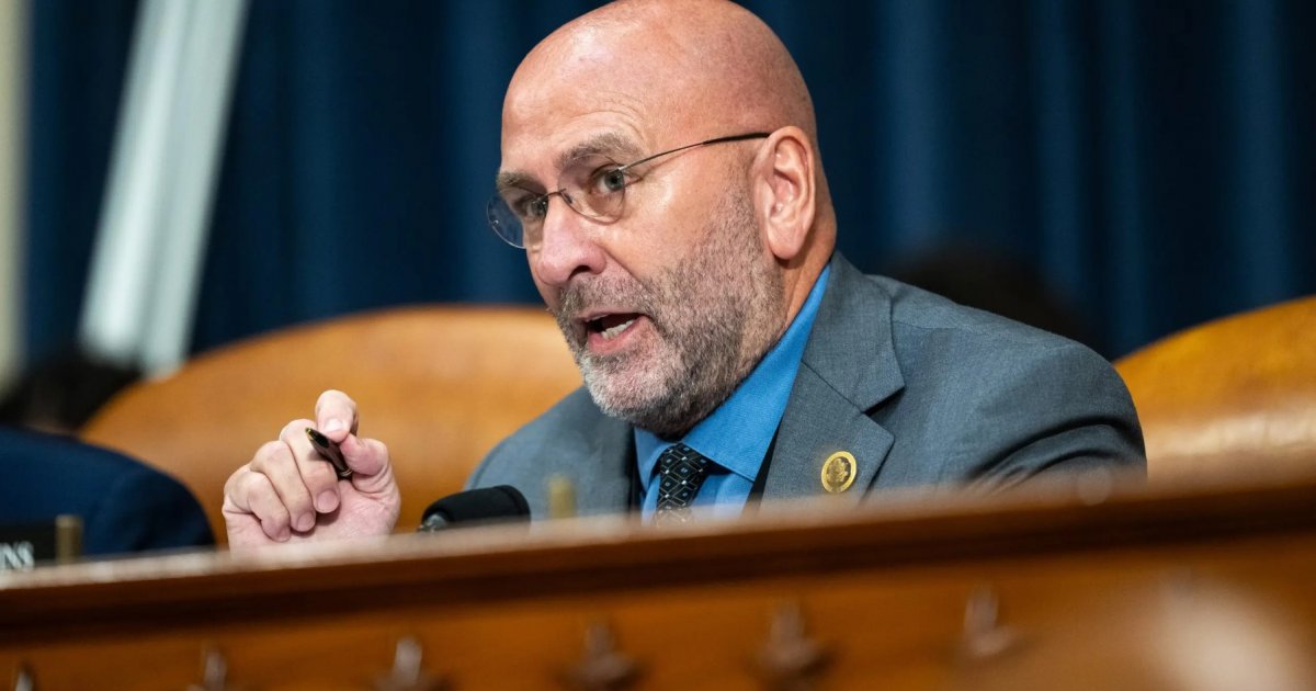 এপস্টিন ফাইল প্রকাশের বিরুদ্ধে একমাত্র ‘না’ ভোট