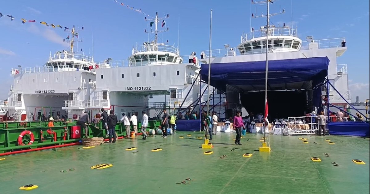চট্টগ্রামে তৈরি তিন জাহাজ যাচ্ছে আরব আমিরাতে