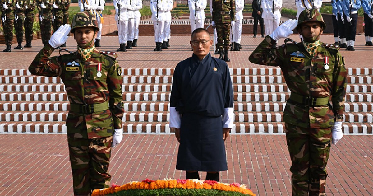 জাতীয় স্মৃতিসৌধে ভুটানের প্রধানমন্ত্রীর শ্রদ্ধা নিবেদন