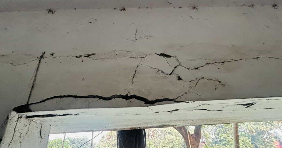 ভূমিকম্পে ঢাবি'র ১০ হলে ক্ষয়ক্ষতি, ২২ শিক্ষার্থী আহত