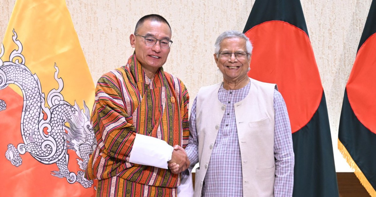 সব প্রতিবেশী দেশের সঙ্গে ভবিষ্যতের ভিত্তি গড়ে তোলা সরকারের অগ্রাধিকার: প্রধান উপদেষ্টা