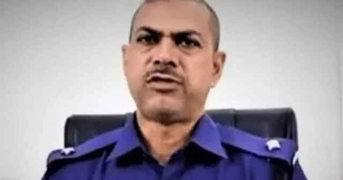 ‘পা দিয়ে চেপে ধরে মেজর সিনহার মৃত্যু নিশ্চিত করেন ওসি প্রদীপ’