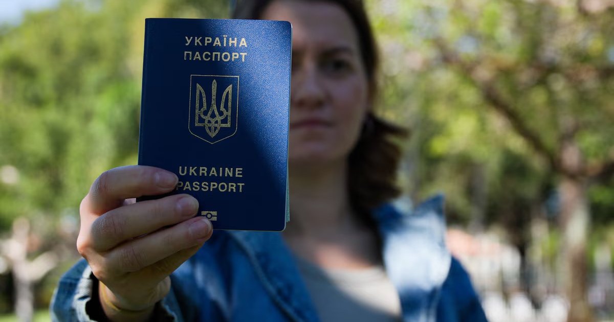 যুক্তরাষ্ট্রে অনিশ্চয়তায় দিন কাটাচ্ছেন লাখো ইউক্রেনীয়