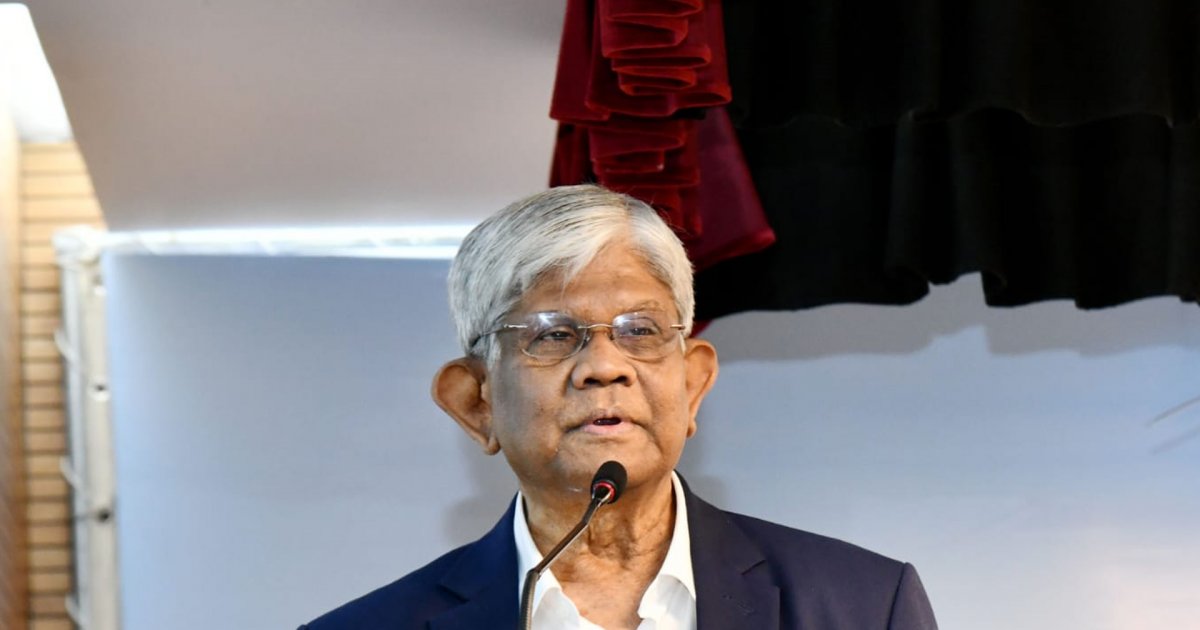 দাম নিয়ন্ত্রণে প্রয়োজন রাজনৈতিক সরকার: অর্থ উপদেষ্টা