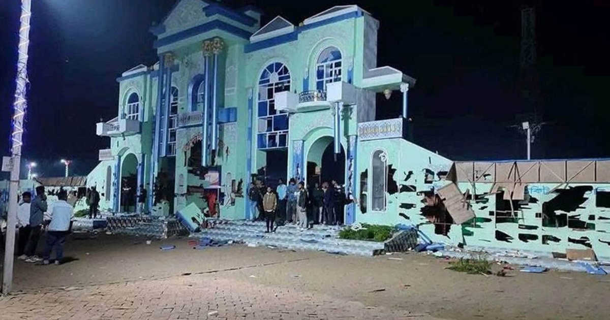 হামলা-ভাঙচুরের পর গাজীপুরে বাণিজ্য ও কুটিরশিল্প মেলা বন্ধ