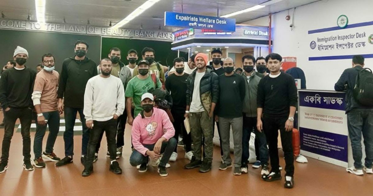 শূন্য হাতে আরও ৩৯ বাংলাদেশিকে ফেরত পাঠালো যুক্তরাষ্ট্র