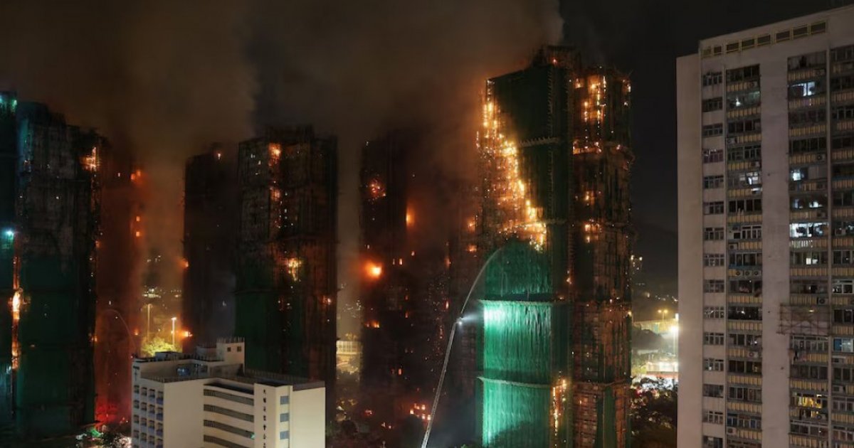 হংকংকে চীনের বিশেষ অঞ্চল জানিয়ে অগ্নিকাণ্ডের ঘটনায় শোক ঢাকার