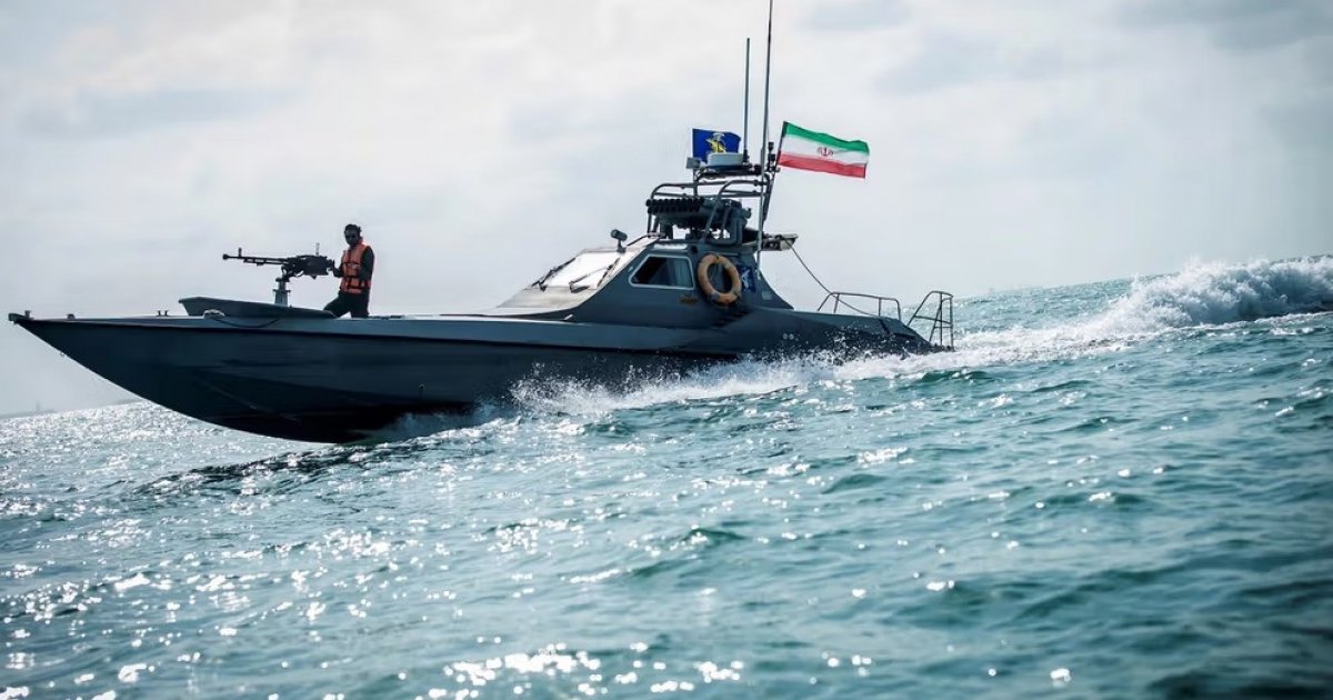 ইসওয়াতিনির পতাকাবাহী জাহাজ জব্দ করলো ইরান