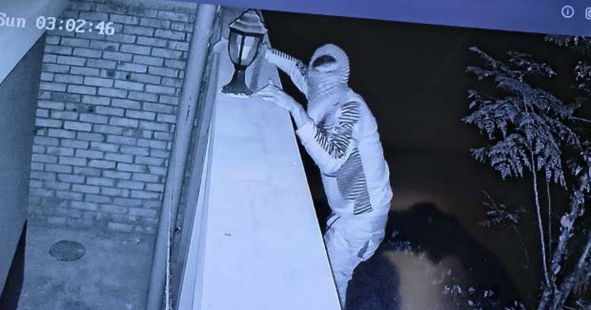 রাজশাহীতে নিরাপত্তাকর্মীদের বেঁধে ডাকাতি