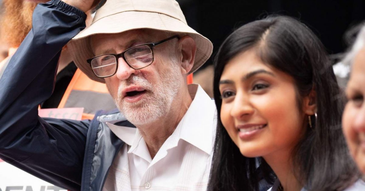 জারাহ সুলতানার কাছে হেরে গেলেন করবিন