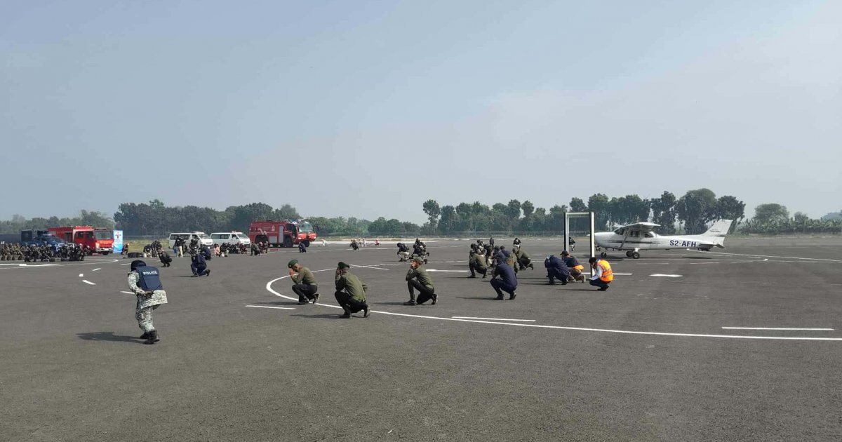 শাহ মখদুম বিমানবন্দরে ঝুঁকি মোকাবিলায় যৌথ নিরাপত্তা মহড়া