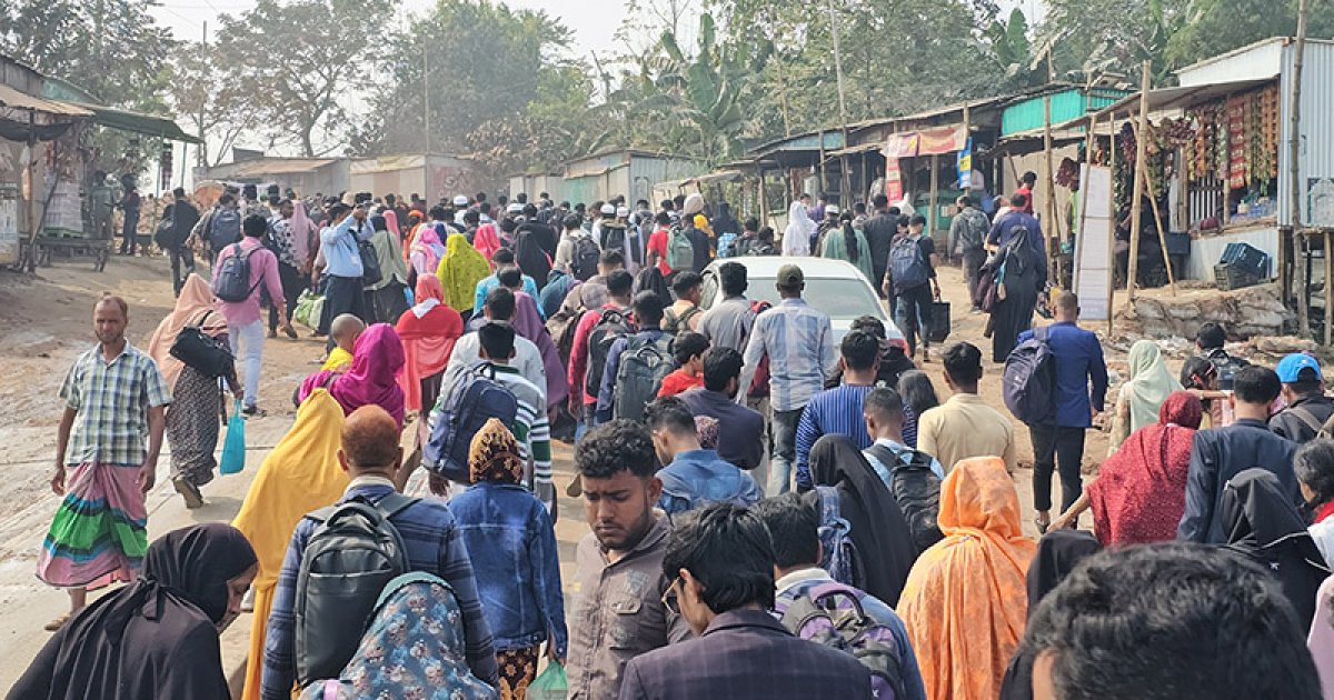 ত্রয়োদশ সংসদ নির্বাচনে ভোট দিতে লাখো মানুষ নিজ এলাকায় ফিরছেন