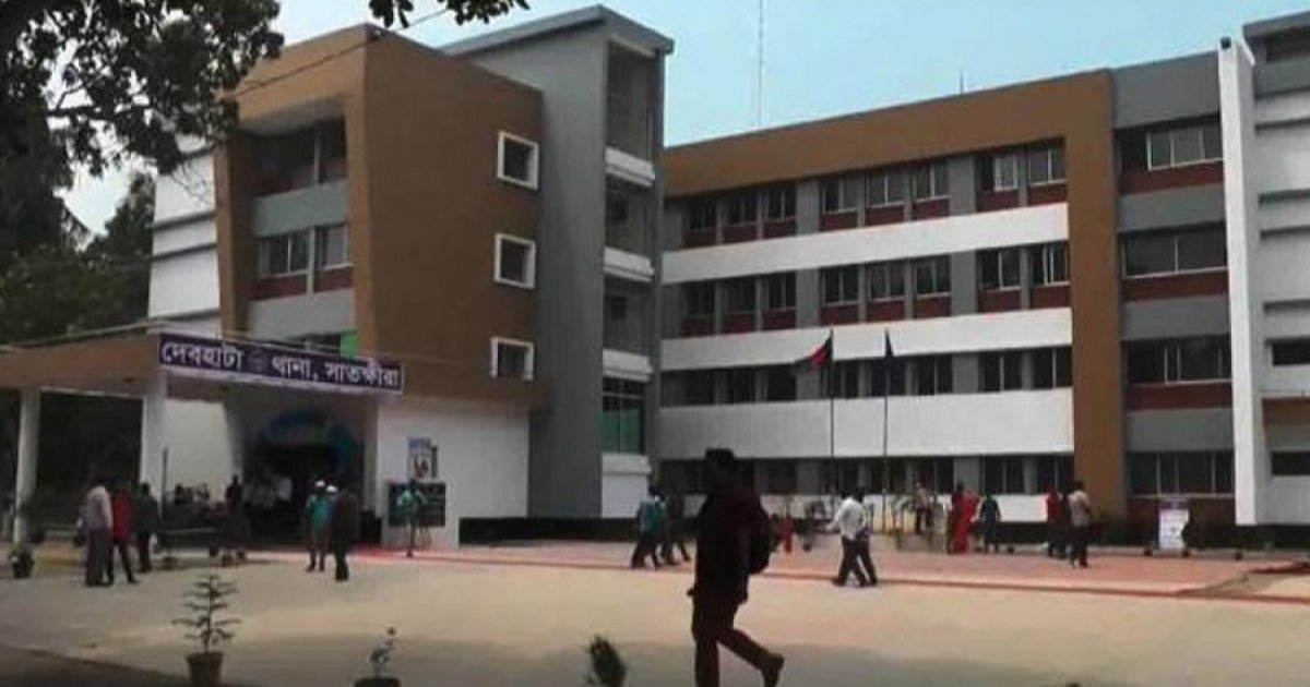সাতক্ষীরায় নির্বাচনি দায়িত্বে পুলিশ কর্মকর্তার 'গোপন বৈঠক', তাৎক্ষণিক প্রত্যাহার