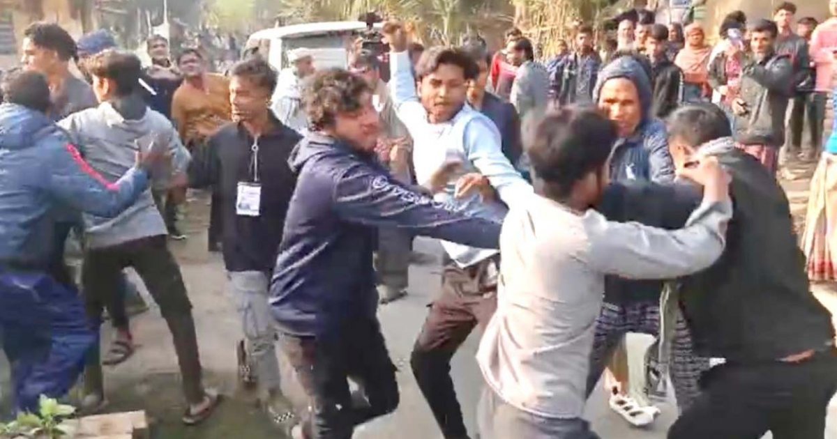 রাজশাহীতে নির্বাচনী সংঘর্ষ ও অবৈধ প্রবেশ: দুর্গাপুরে উত্তেজনা, চারঘাটে আটক