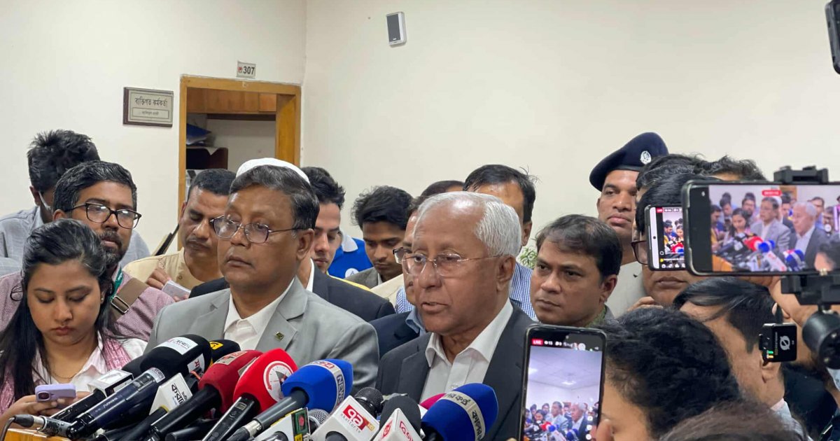 জুলাই সনদ গণভোটে 'হ্যাঁ'র জয়, ৪ কোটি ৮০ লাখের বেশি ভোটার সমর্থন জানিয়েছেন