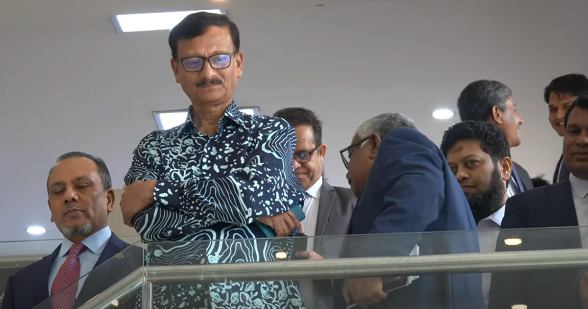 পররাষ্ট্র মন্ত্রণালয়ে বিদায় নিলেন উপদেষ্টা মো. তৌহিদ হোসেন, আবেগপ্লুত মুহূর্ত