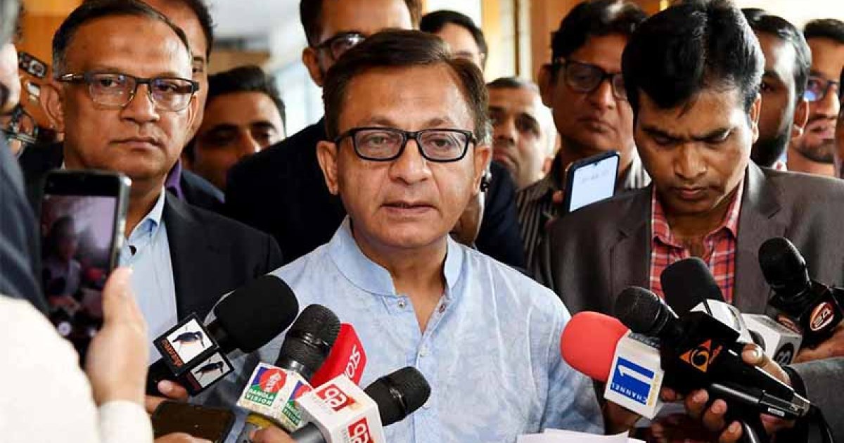 বাণিজ্যমন্ত্রীর আশ্বাস: রমজানের বাজার নিয়ে আতঙ্কের কারণ নেই, রফতানি বৈচিত্র্য জরুরি