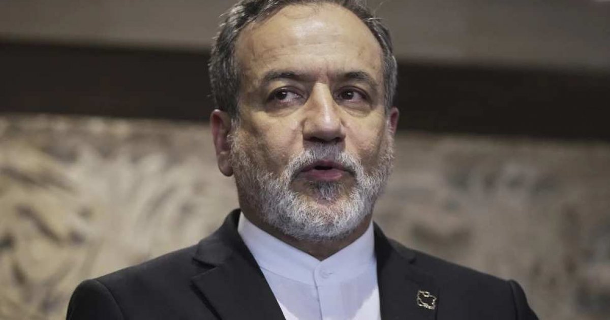 যতদিন প্রয়োজন ক্ষেপণাস্ত্র হামলা চলবে: ইরানি পররাষ্ট্রমন্ত্রী