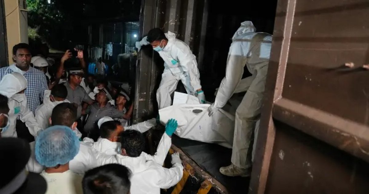 উদ্ধার হওয়া ইরানি নাবিকদের বিনামূল্যে ভিসা দিচ্ছে শ্রীলঙ্কা