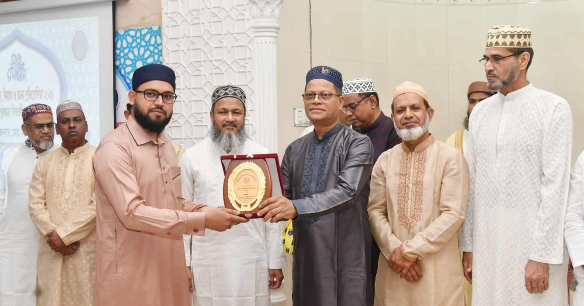 পুলিশ সদস্যদের আইনি সুরক্ষা ও নৈতিকতা গড়ে তোলার আহ্বান আইজিপির